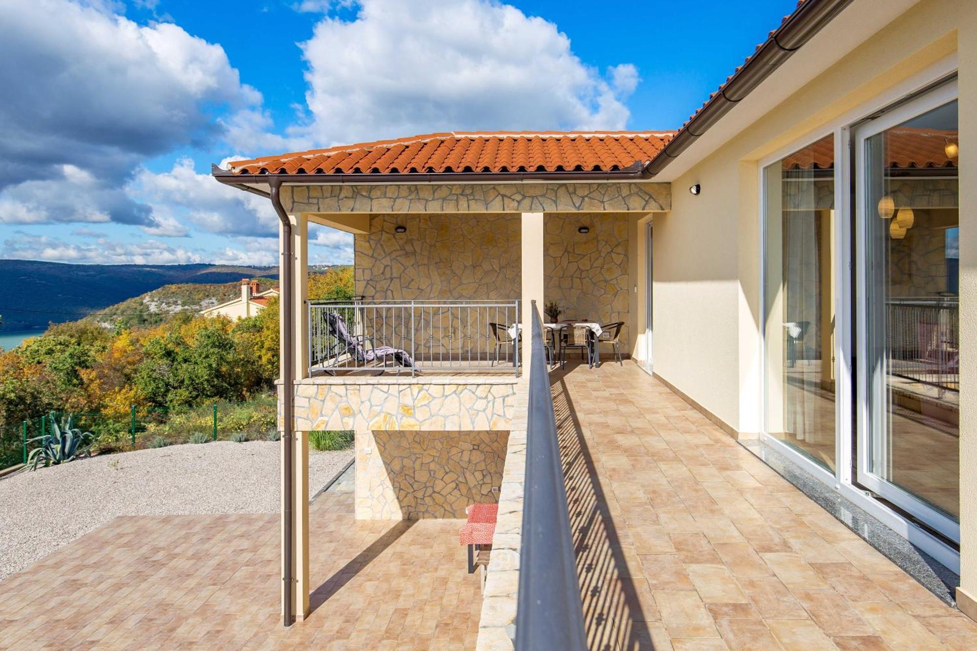 Wonderful Labin Villa With Private Pool And Sea Views Kültér fotó