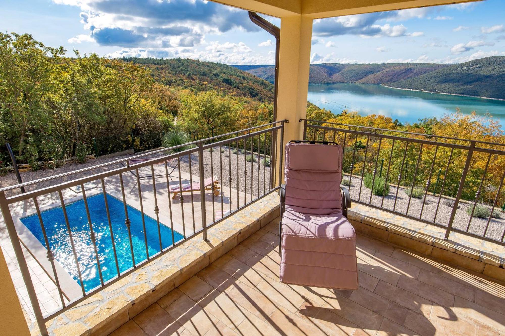 Wonderful Labin Villa With Private Pool And Sea Views Kültér fotó